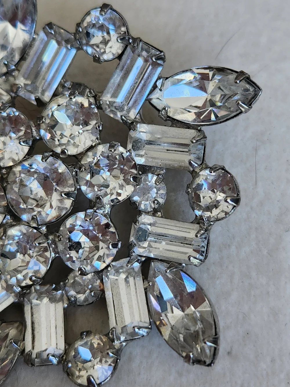 Albert Weiss dazzling snowflake